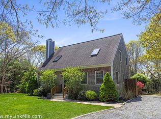 60 Windsor Dr, Edgartown, MA 02539
