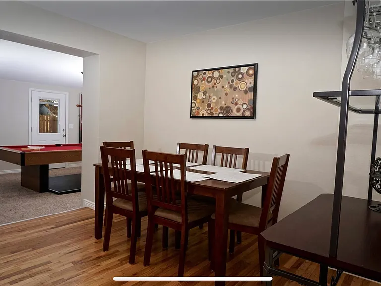 2901 Grape St — Photo 13
