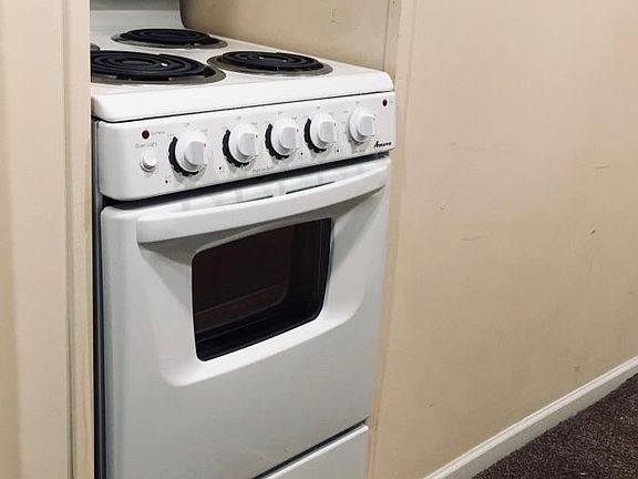 Kitchen stove