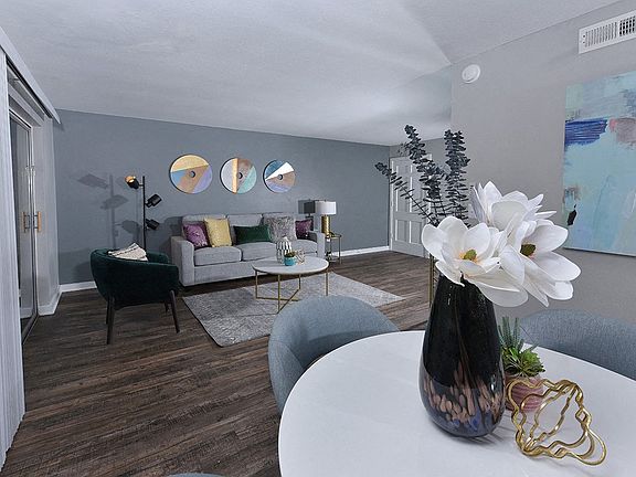 Spacious Living Space at Watermarc