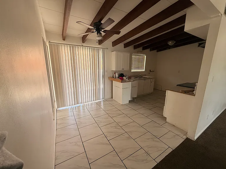12868 Catalpa Ave — Photo 4