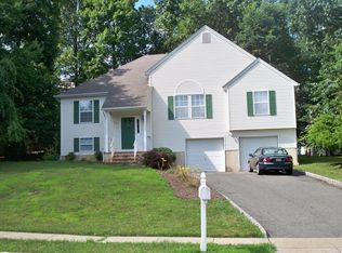 17 Lowry Ave, Wharton, NJ 07885