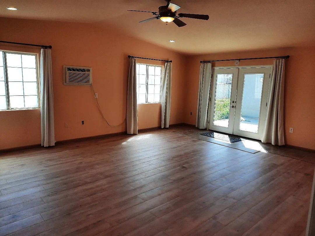 4 bed, 1849 sqft, $2,370 — Photo 4