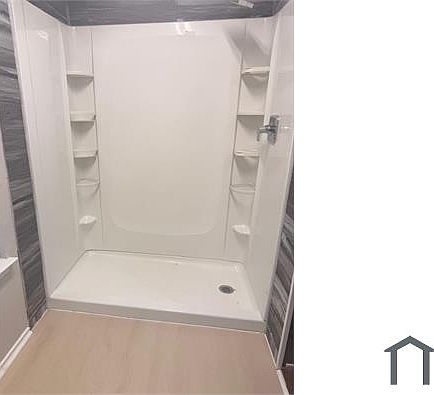 4th image of 2221 Brookside Dr