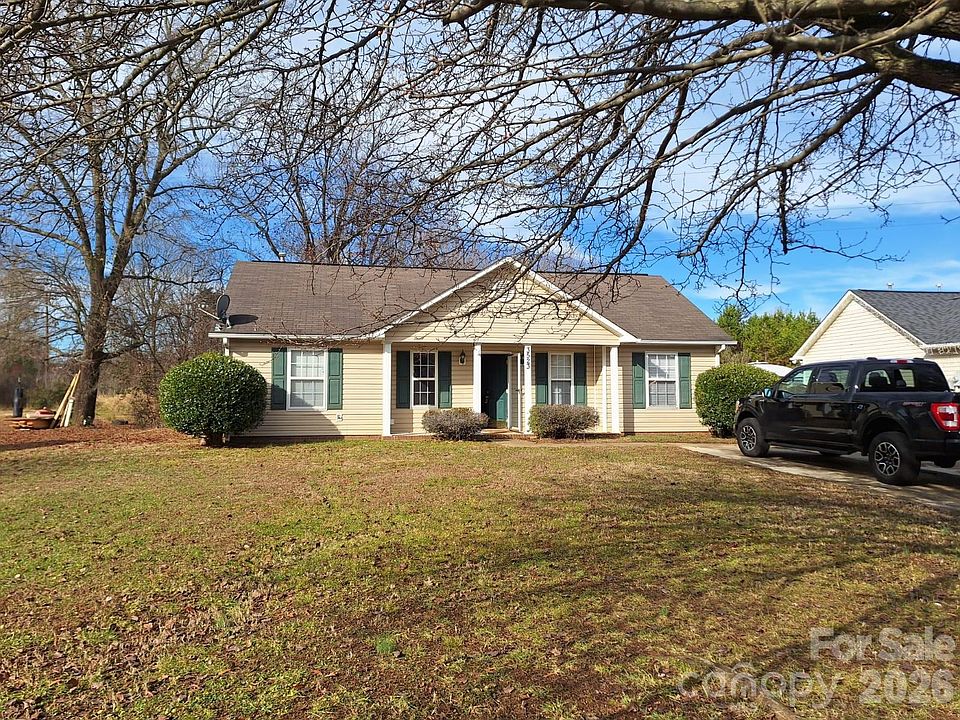 1st image of 3523 Tracy Glenn Ct