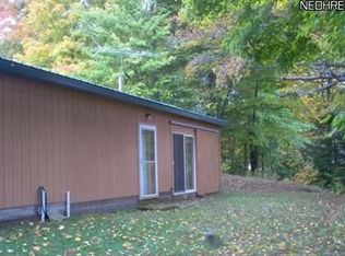 4897 Canada Rd, Mantua, OH 44255