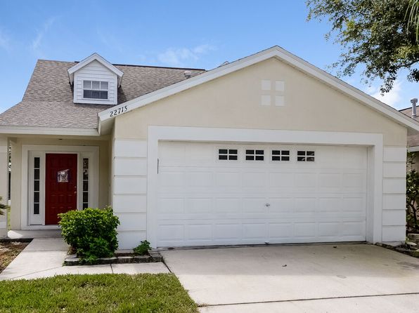 22715 Saint Thomas Cir