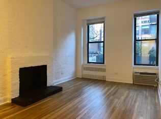 204 E 76th St APT 2A, New York, NY 10021