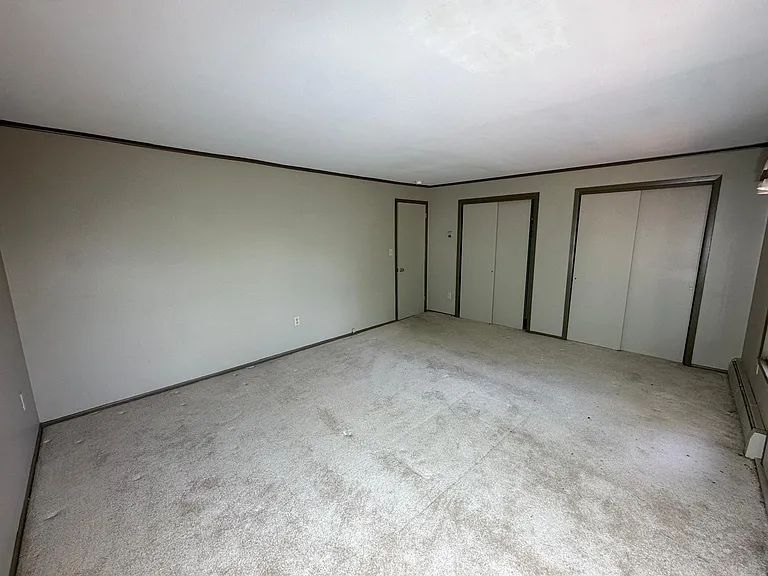 34 Hampton Ct — Photo 22
