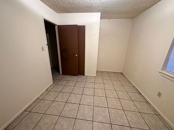 5th image of 501 E Boynton St APT 3