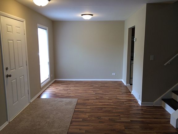 5th image of 3036 Jamestown Ct