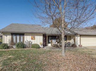 8212 E 189th Ter, Belton, MO 64012