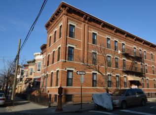 59-05 70th Ave #3L, Ridgewood, NY 11385