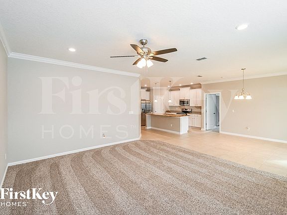 3rd image of 1410 Aspenwood Dr