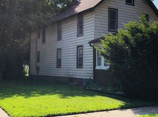 1033 Wadsworth Ave, North Chicago, IL 60064