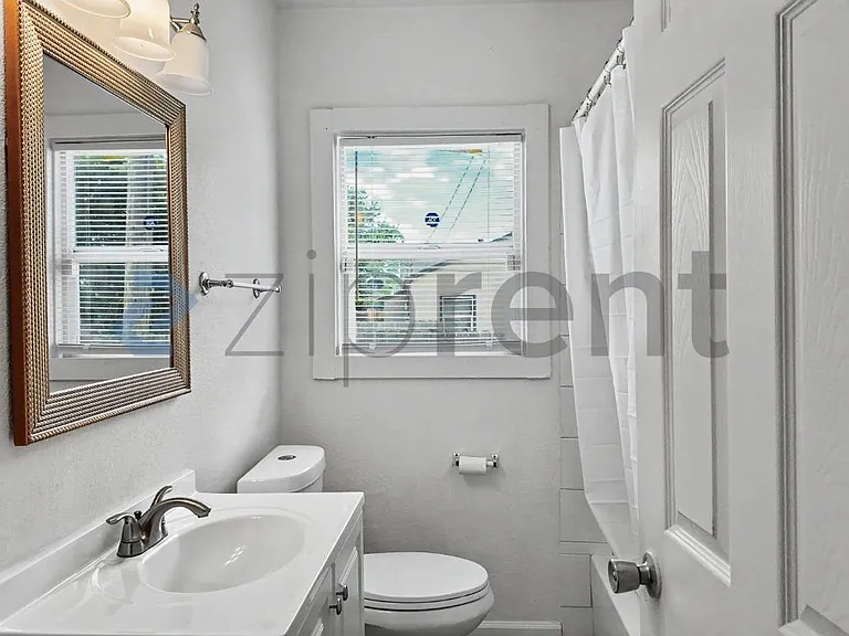 4309 32nd St — Photo 23