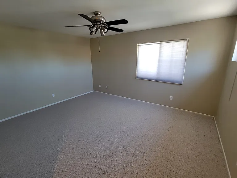 23561 Bending Oak Ct — Photo 13
