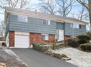 6 Winfield Pl, New Rochelle, NY 10801