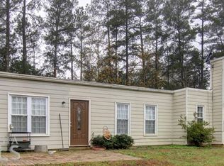2555 White Rd NE, Conyers, GA 30012