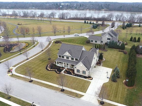 2nd image of 9382 Highbury Ct