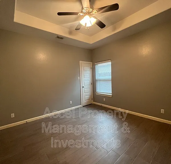 413 Downing Ave #2 — Photo 12