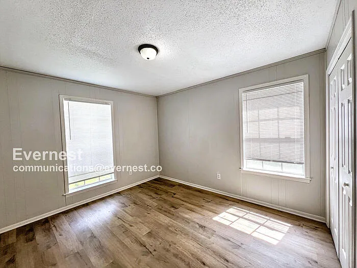 5697 Tulip Tree Dr — Photo 11