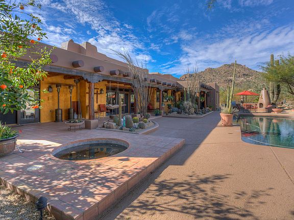 4th image of 2038 E Smoketree Drive