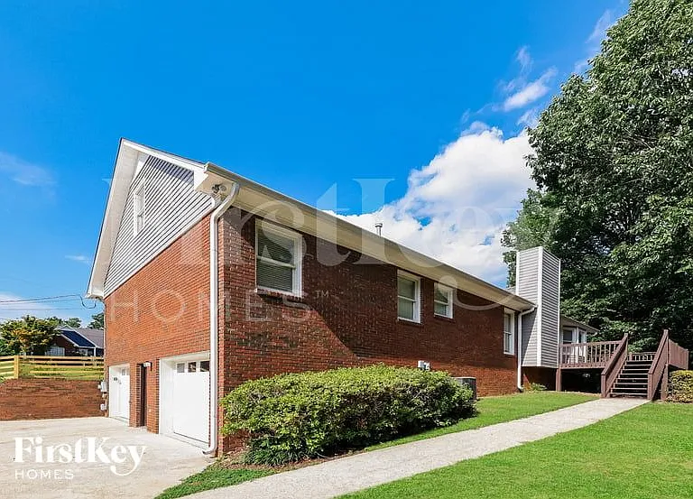 5263 Highland Trace Cir — Photo 15