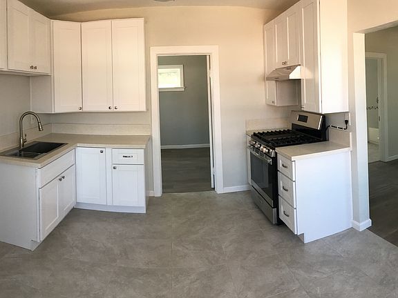 4th image of 2727-29 E 18th St
