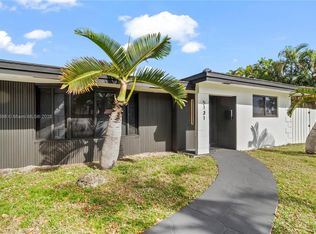 5131 Monroe St, Hollywood, FL 33021