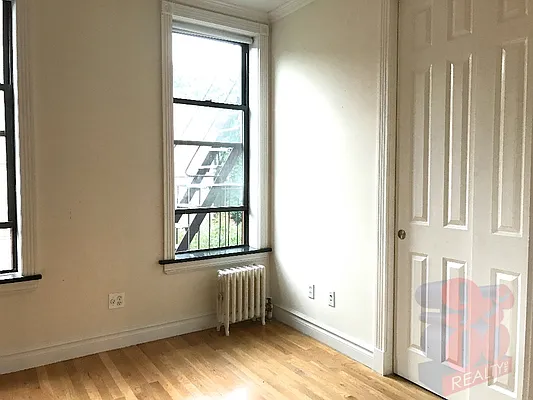 Rented by Centennial Properties NY | media 9