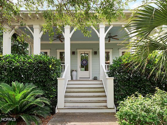 4th image of 206 SE Beach Drive