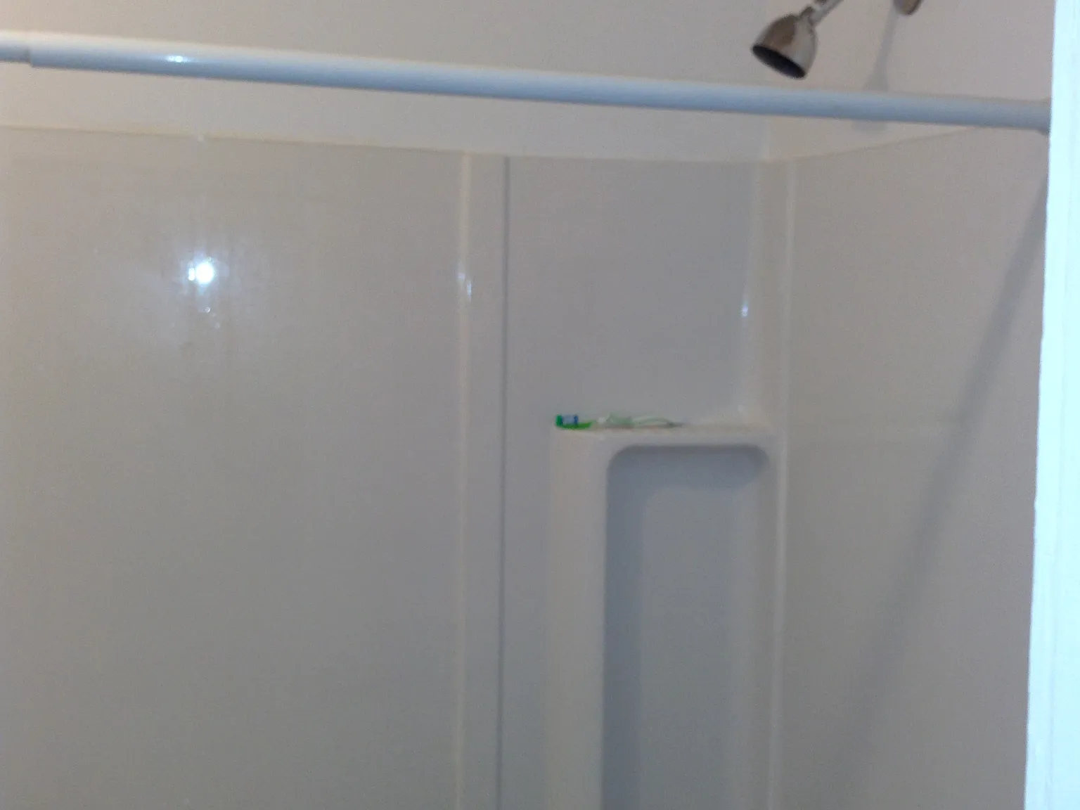 Studio, 600 sqft, $750 — Photo 4