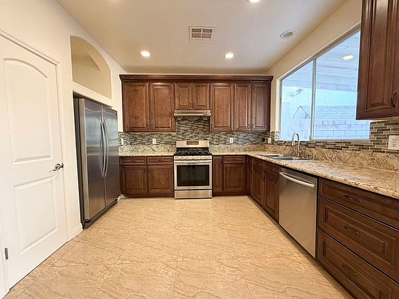4th image of 7898 Palace Monaco Ave