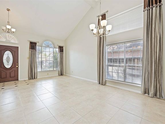 4th image of 5518 Imperial Grove Drive