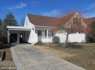 1063 S 5th St, Chambersburg, PA