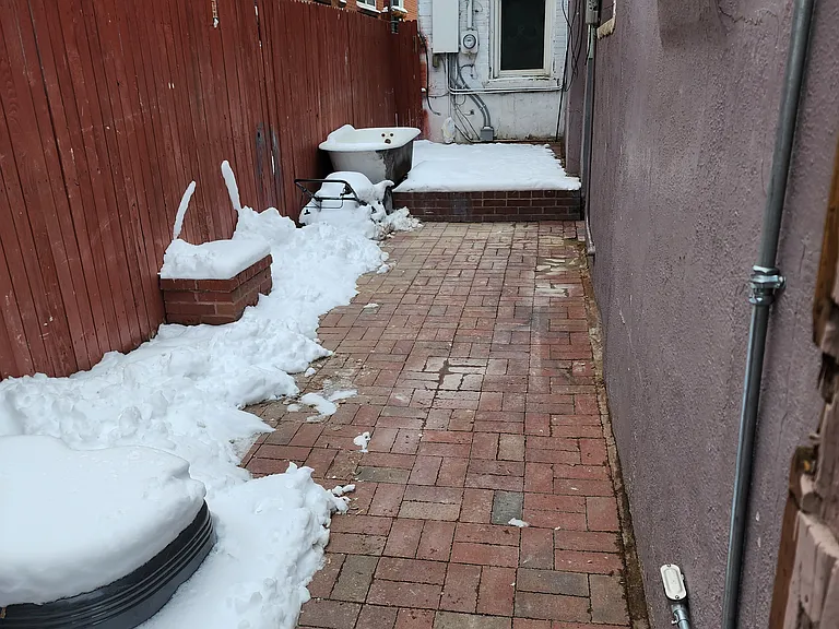 1042 N Clarkson St #1 — Photo 18