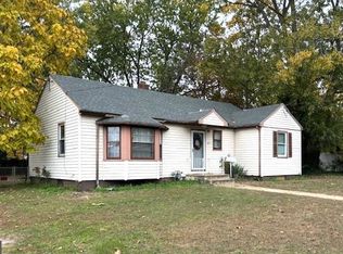 423 Huntington Ave, Glendora, NJ 08029