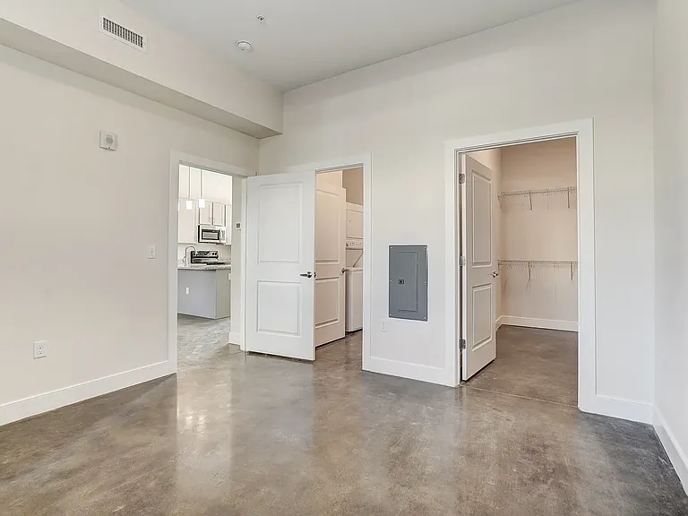 1200 McDonough St — Photo 6