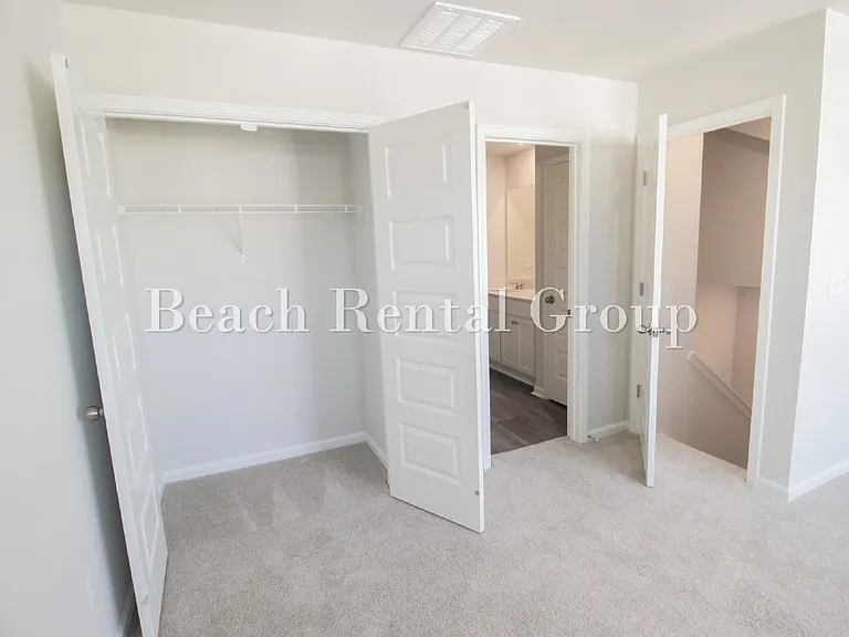 1320 Speedway St — Photo 19