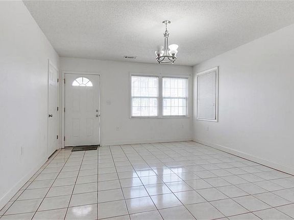 4th image of 517 Norton Ave