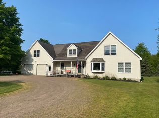 103 Gardenier Rd, Oswego, NY 13126