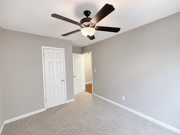 289 Honeysuckle Way — Photo 13