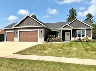 906 Duke St, Brownsville, WI 53006