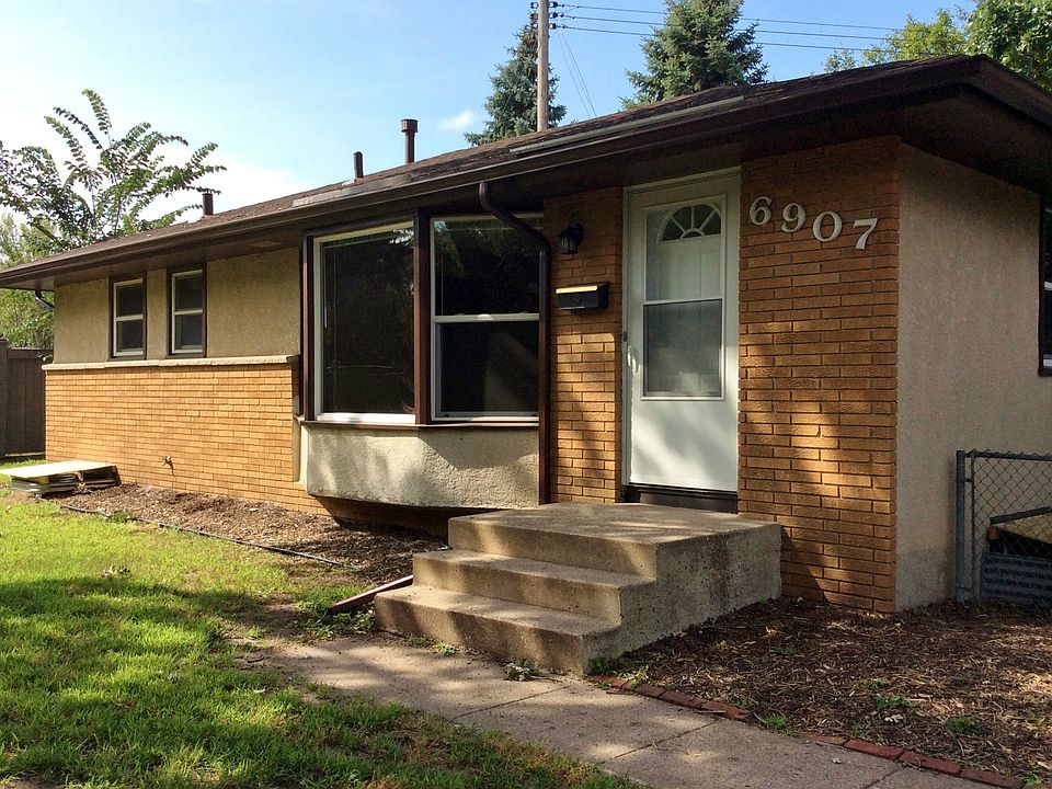 1st image of 6907 Palmer Lake Dr W