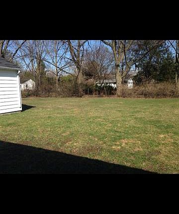2nd image of 516 Wayland Ave