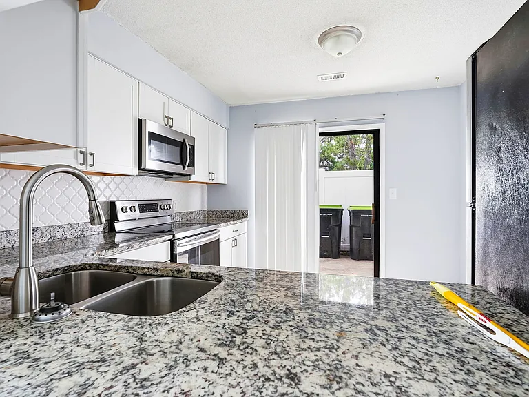 1451 Turkey Ridge Dr #D — Photo 42