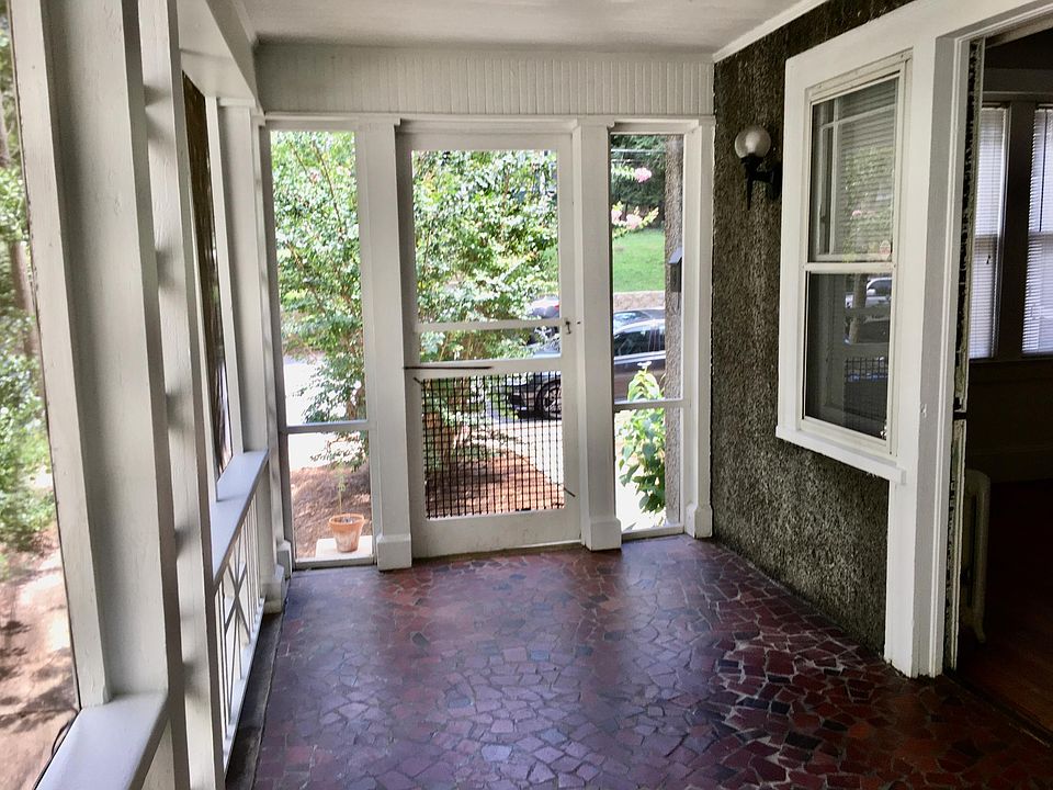 screened porch