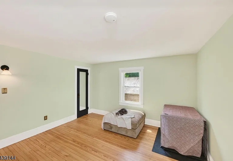 12 Capner St — Photo 23