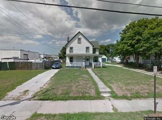67 Amity St APT 2, Patchogue, NY 11772